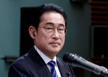 FILE PHOTO: South Korea's President Yoon Suk Yeol and Japan's Prime Minister Fumio Kishida hold a joint news conference at the prime minister's official residence in Tokyo, Japan March 16, 2023. Kiyoshi Ota/Pool via REUTERS/File Photo