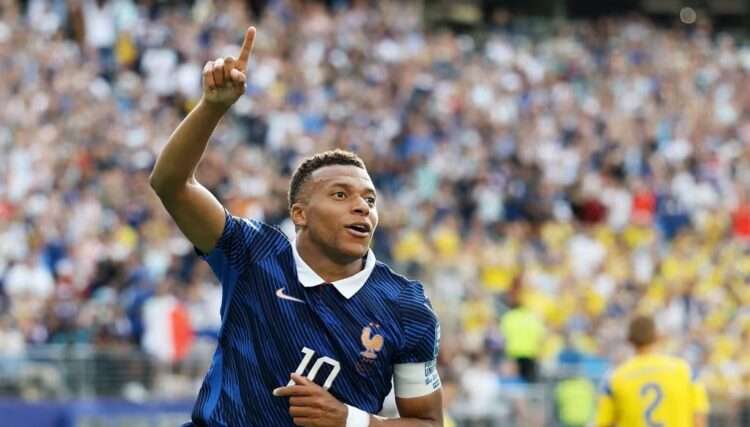 Mbappé comemora gol. Foto: Divulgação/Fifa