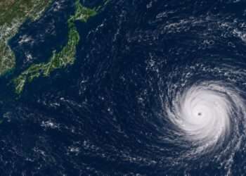 Imagem de IA mostra possível posição do tufão em 2 de agosto, de acordo com previsões da Agência Meteorológica do Japão