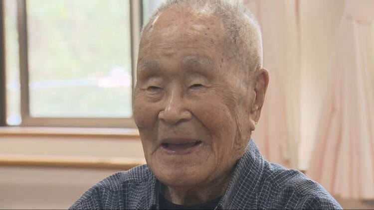 Hikaru Kato, de 112 ano, o mais velho do Japão entre os homens. Foto: Reprodução/JNN