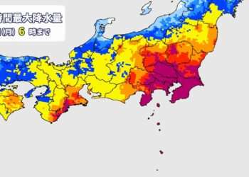 As cores mais escuras no mapa indicam locais com previsão de forte chuva. Foto: Reprodução/TV Abema
